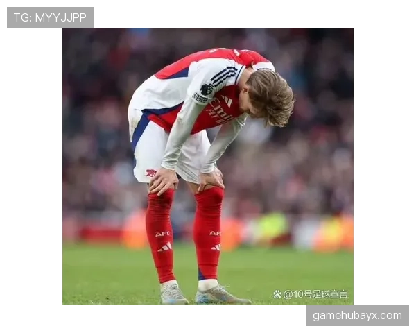 伊尼亚基射门风格惊艳再现:技术与力量交融铸就赛场高光时刻 伊尼亚基射门风格惊艳再现:技术与力量交融铸就赛场高光时刻