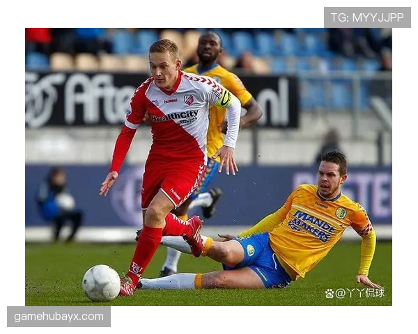 乌德勒支阵容深度显著增强，新援加盟助力冲击联赛荣誉